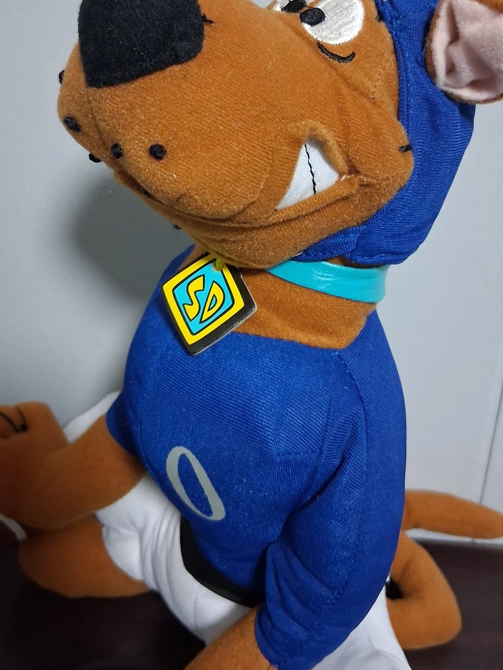 Scooby-Doo Plush Toy in Brown and Blue - Character Stuffed Animal